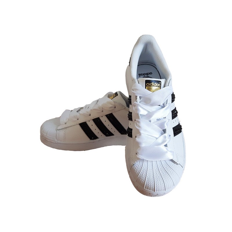 Adidas Superstar Foundation white