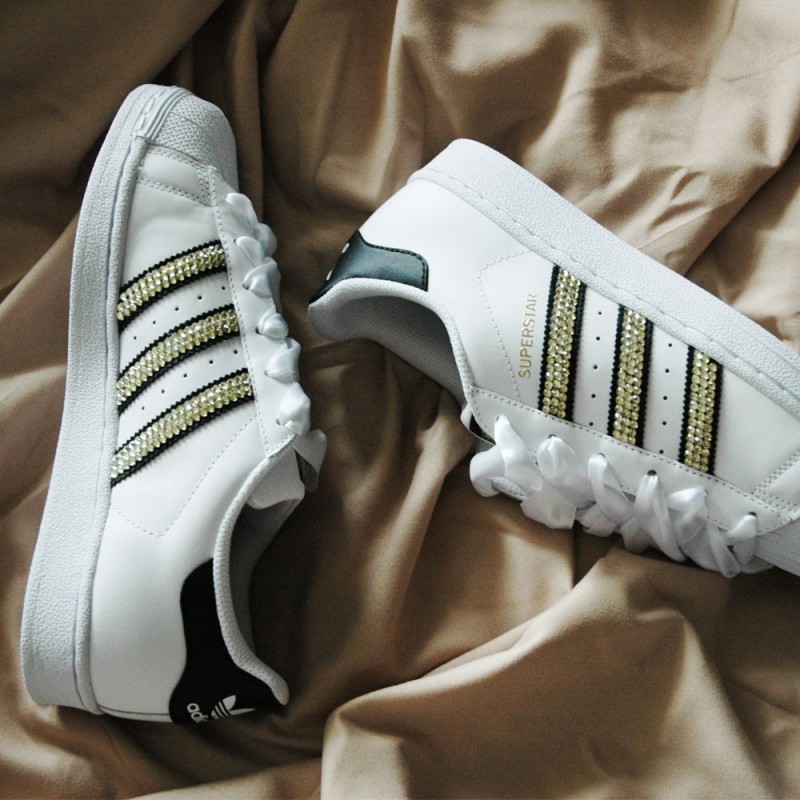 Womens White & Black Adidas Superstar Foundation Trainers schuh